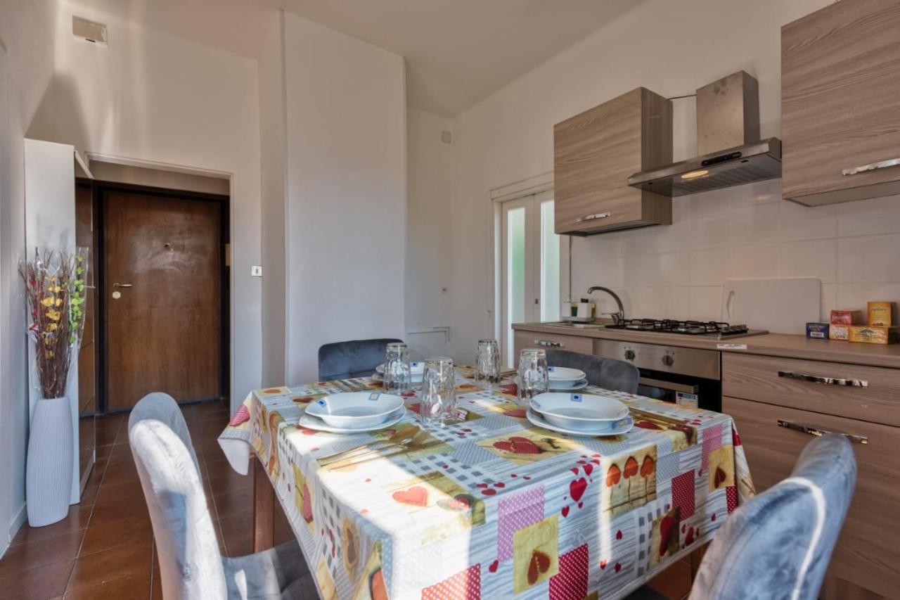 Venice Vacation Apartment Two Bedrooms Marghera Buitenkant foto