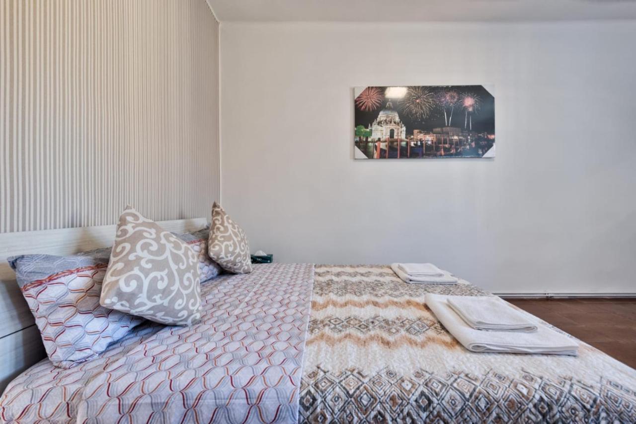 Venice Vacation Apartment Two Bedrooms Marghera Buitenkant foto